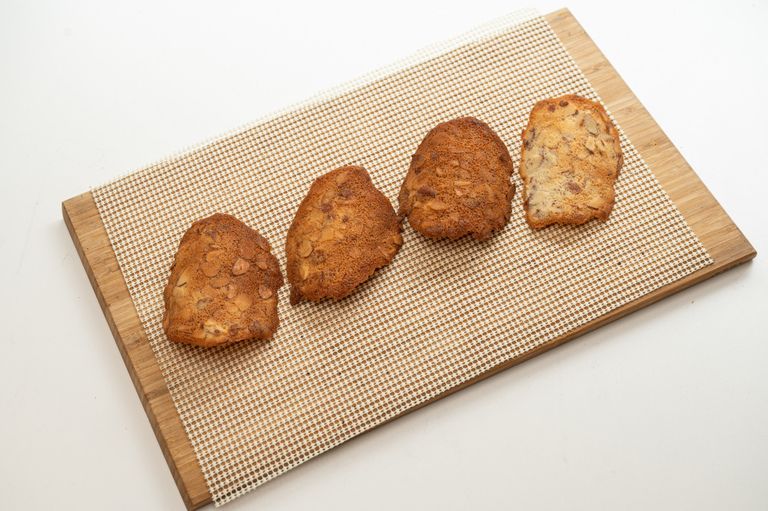 아몬드센베이  2,500원